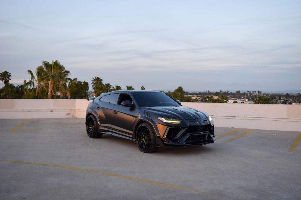 Lamborghini Urus Mansory Widebody available for rent in Houston